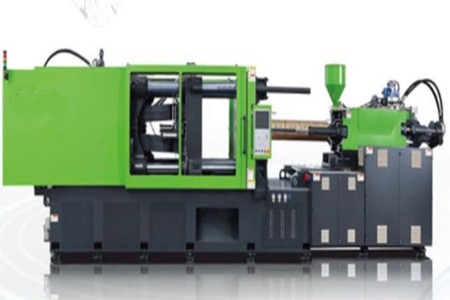大型二板注塑機(jī)應(yīng)該如何正確使用?